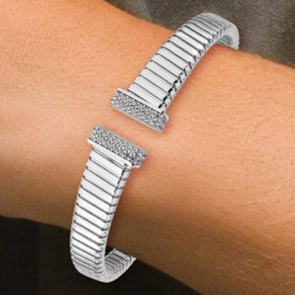 NWOT Meshmerise White 18k Over Silver 0.25 Ct. Tw. Diamond 💎